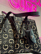 Bolso Guess monograma